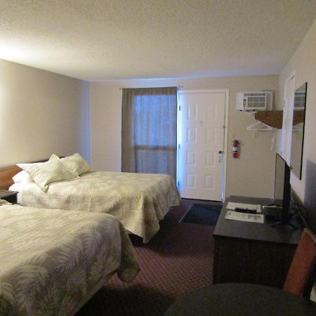Cold Lake Airways Motel المظهر الخارجي الصورة