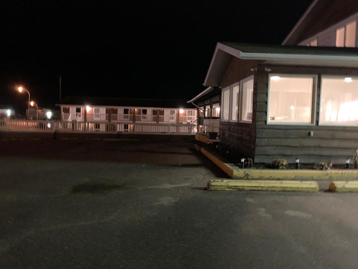 Cold Lake Airways Motel المظهر الخارجي الصورة
